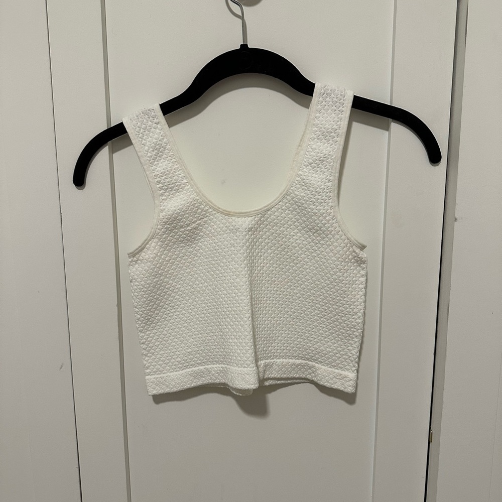 white textured cropped tank
